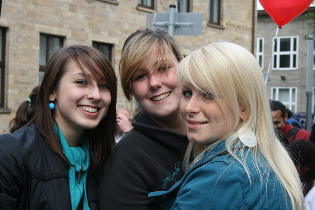 gal/2010/2010 Saitentwist Weltkindertag Burgplatz Essen 20.09.JugendhilfegGmbH Essen/2010 Saitentwist Weltkindertag Burgplatz Jugend Hilfe gGm20.09. 166.jpg